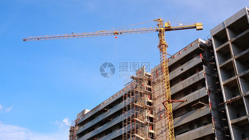 建筑施工总承包项目经理：职责分工背后的管理逻辑